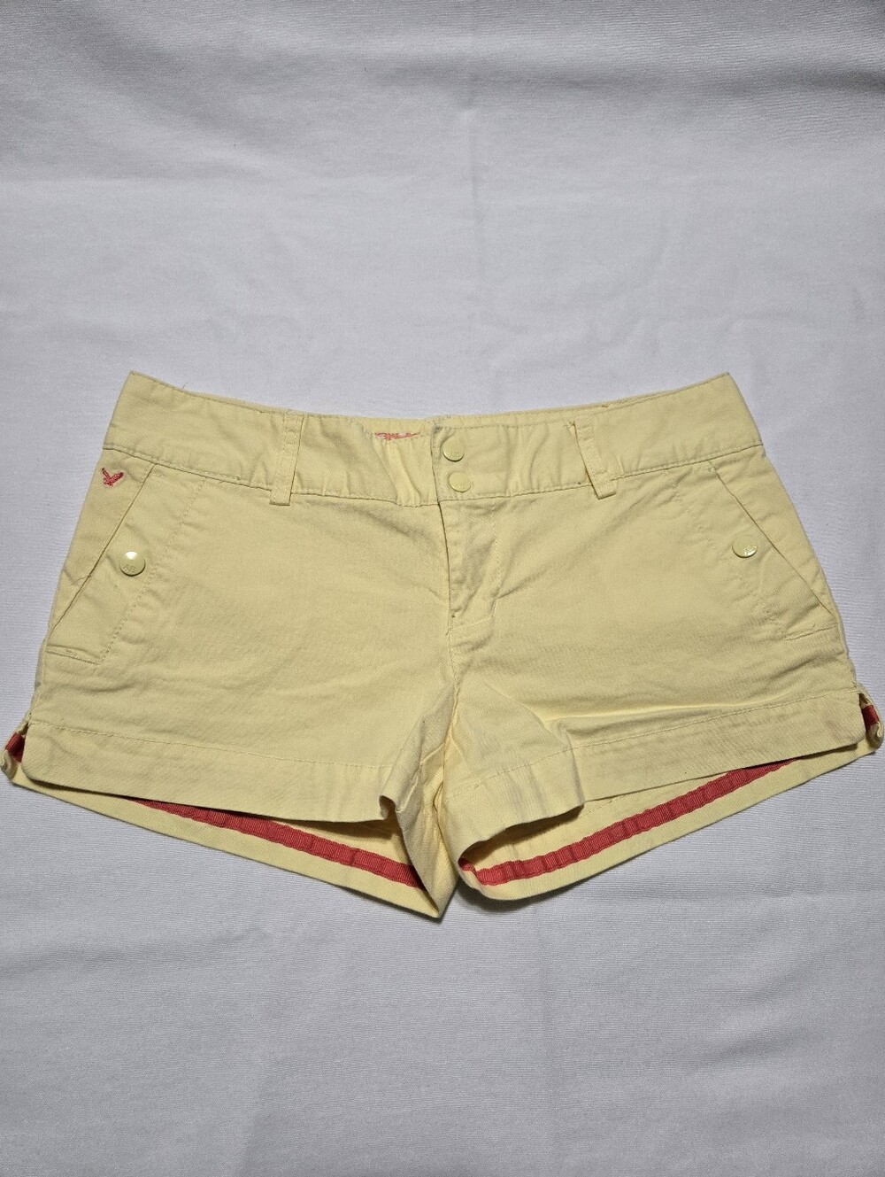 American Eagle Outfitters Y2K Butter Yellow Low Rise Summer Shorts sz 4